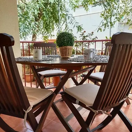Les Palmeres Centre Apartman